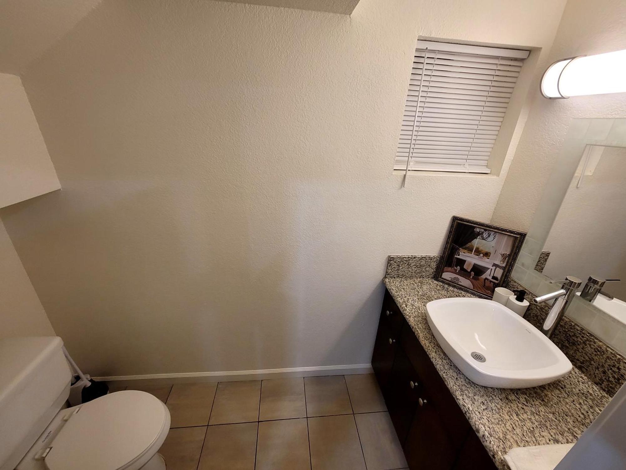4 Bedrooms & 2.5 Bathrooms In La Los Angeles Eksteriør bilde