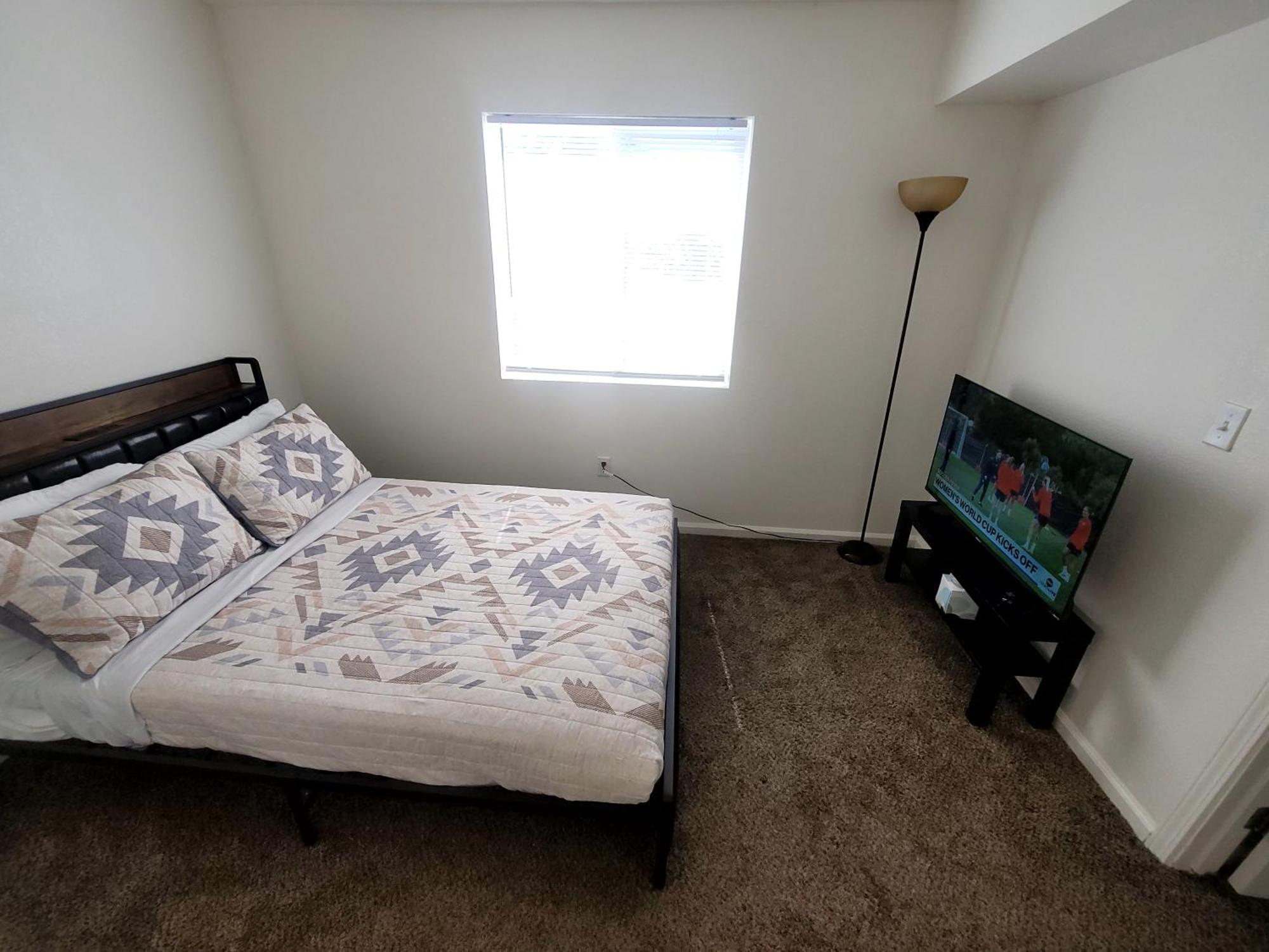 4 Bedrooms & 2.5 Bathrooms In La Los Angeles Eksteriør bilde